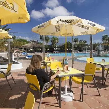 Playa Limones מלון 3*